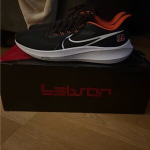 Nike AirZoom Cincinnati Bengals Sneakers